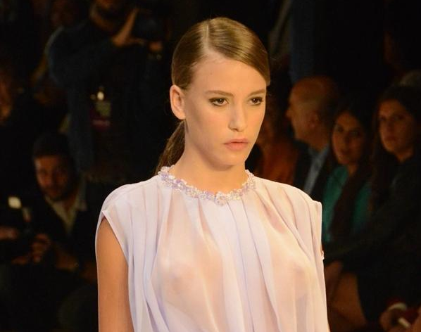 Serenay Sarıkaya beautiful porn