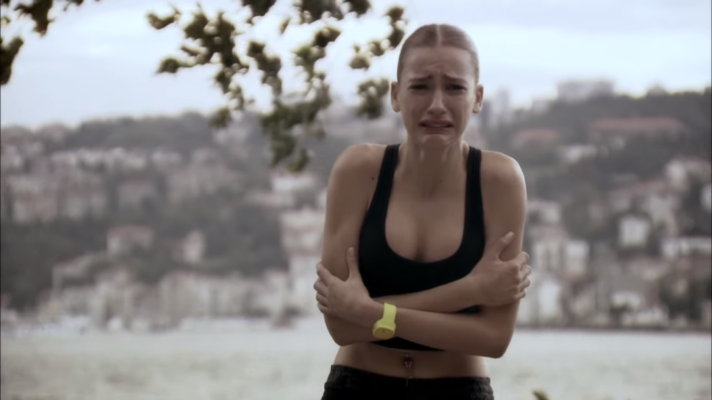 Serenay Sarıkaya looks boobs