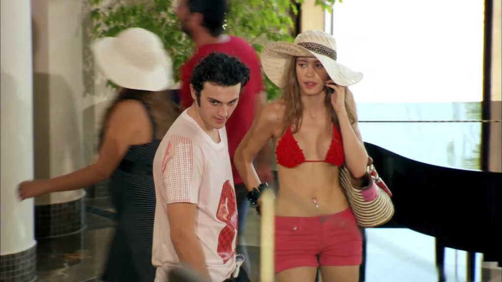 Serenay Sarıkaya smiles xxx porn