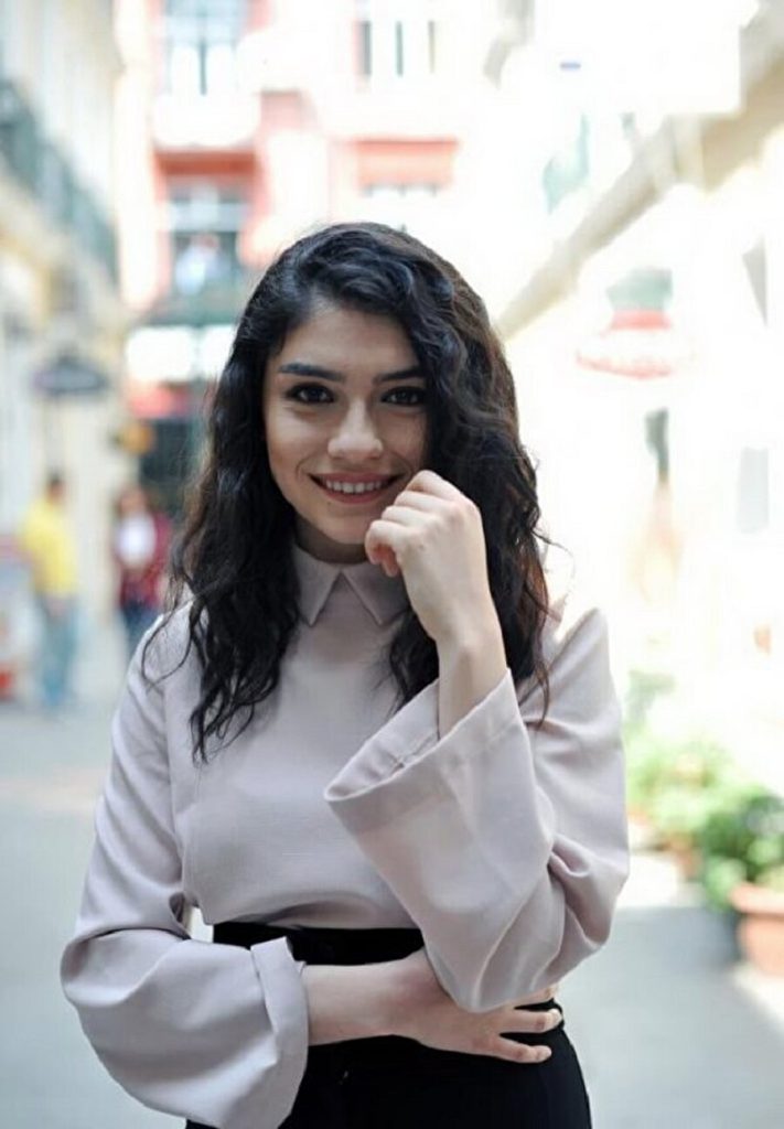 Hazar Ergüçlü beautiful nudes