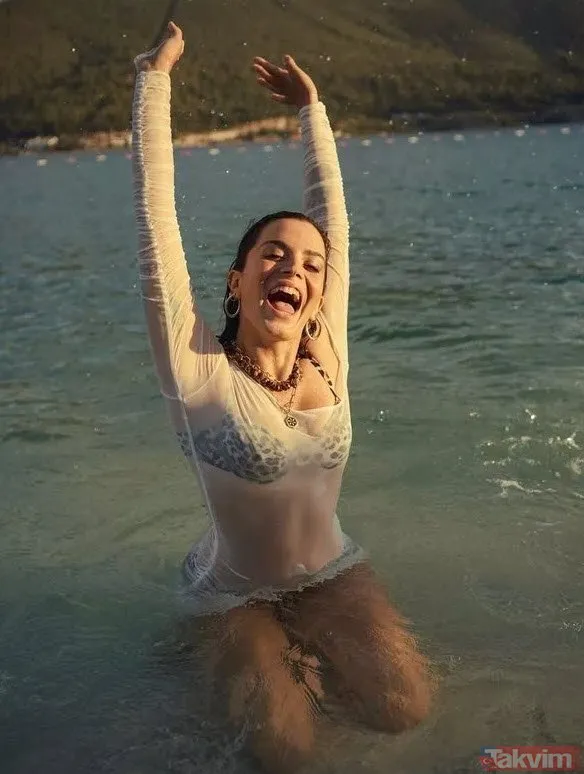 Aslı Bekiroğlu beautiful hot bikini