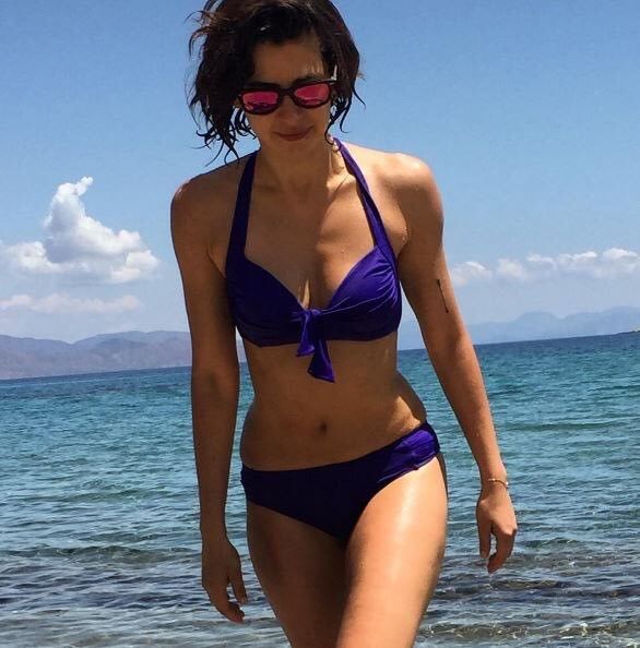 Nesrin Cavadzade hot images