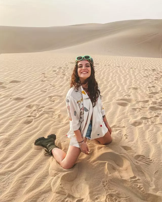 Aslı Bekiroğlu ardent hot pics