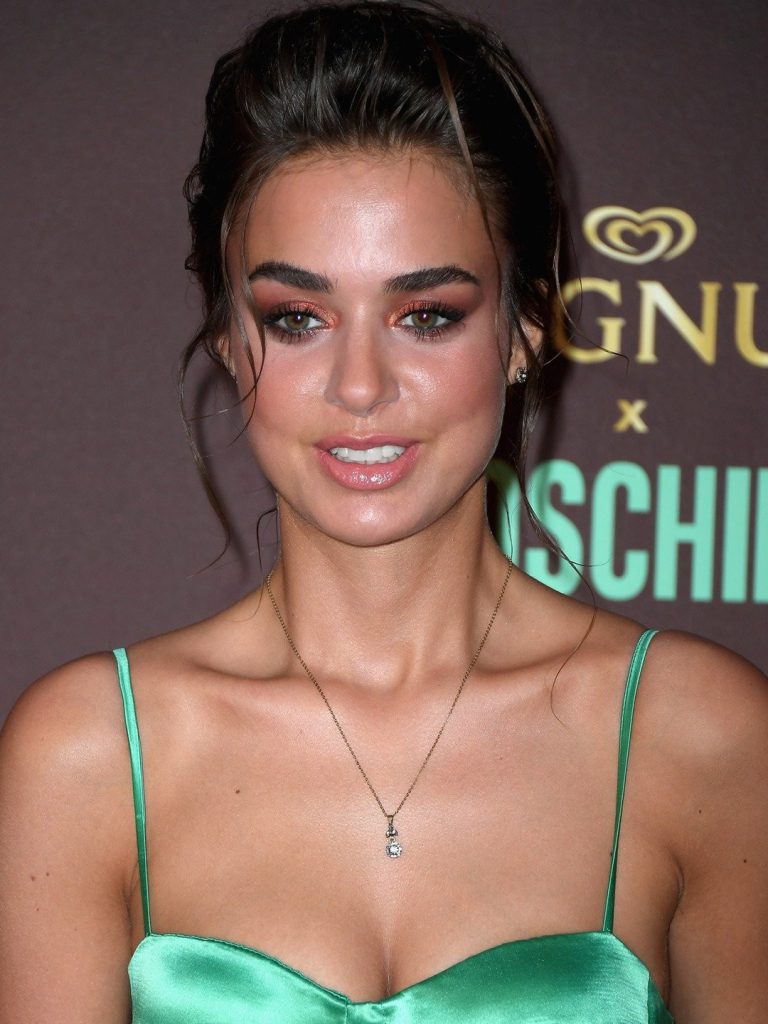 Bensu Soral slut sex