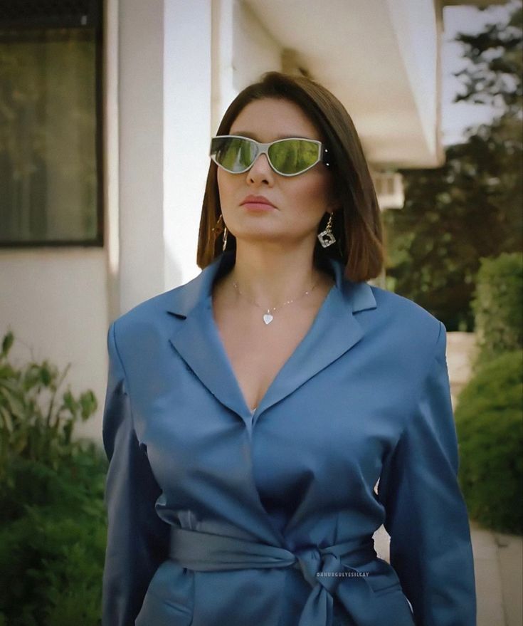 Nurgül Yeşilçay hot images