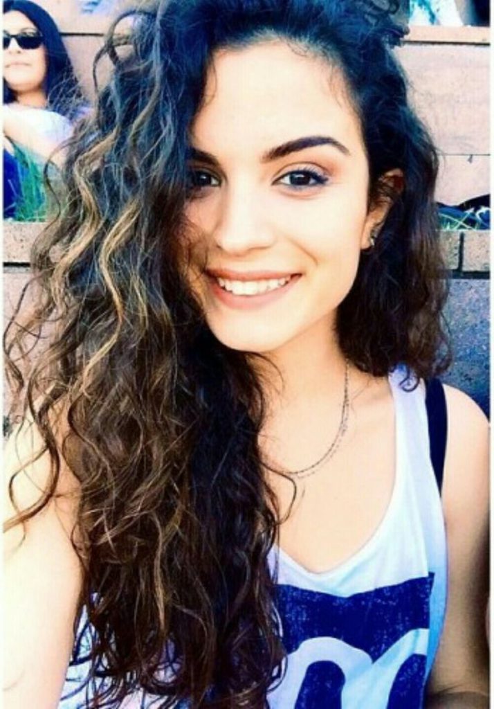 Aslı Bekiroğlu modeling fuck