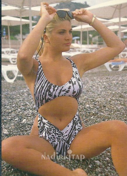 Sibel Can poses nude