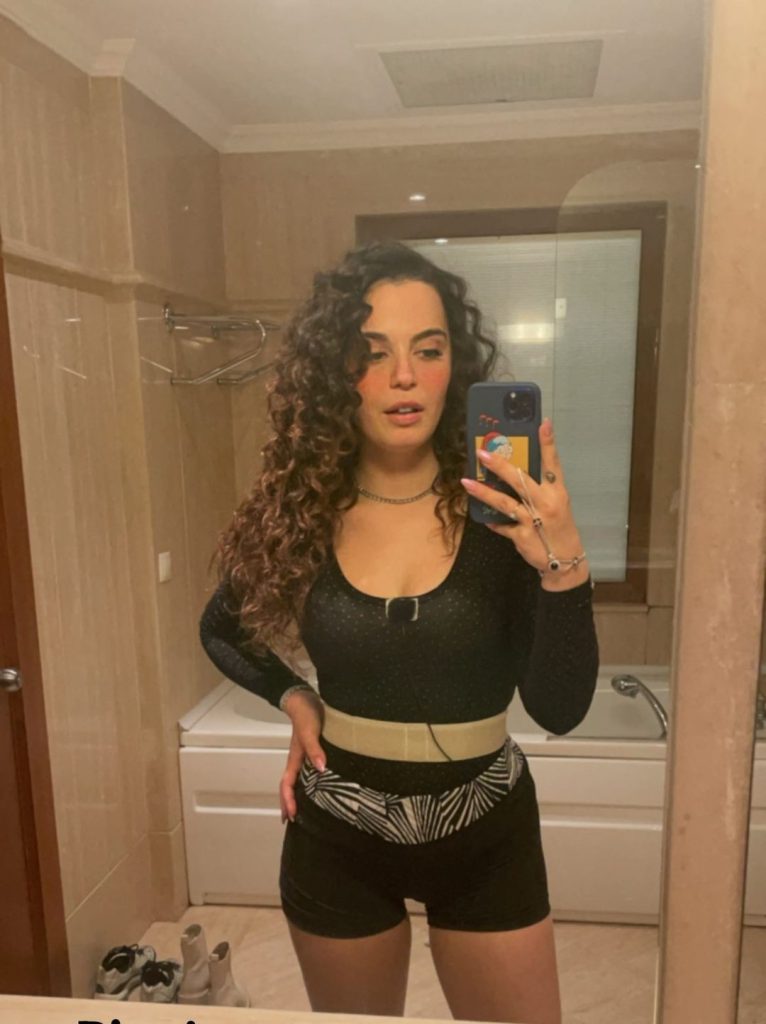 Aslı Bekiroğlu slut nude