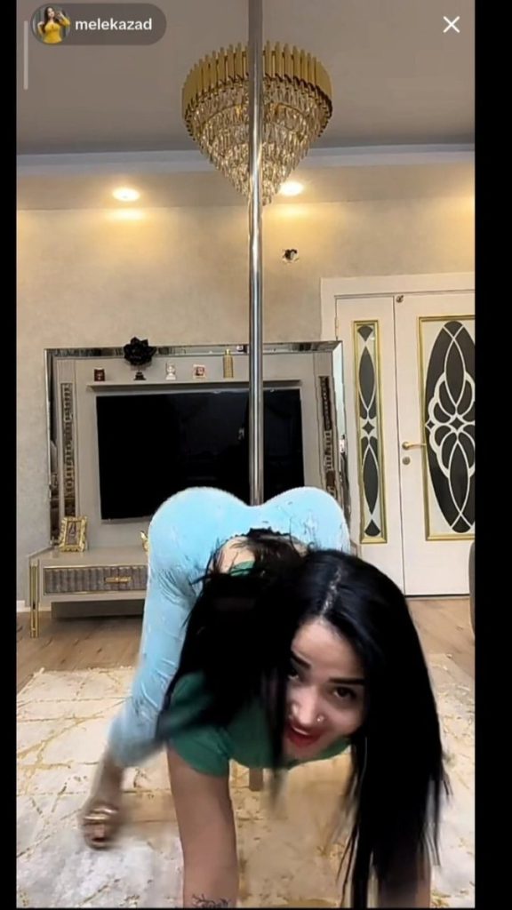 Melek Azad ardent nudes