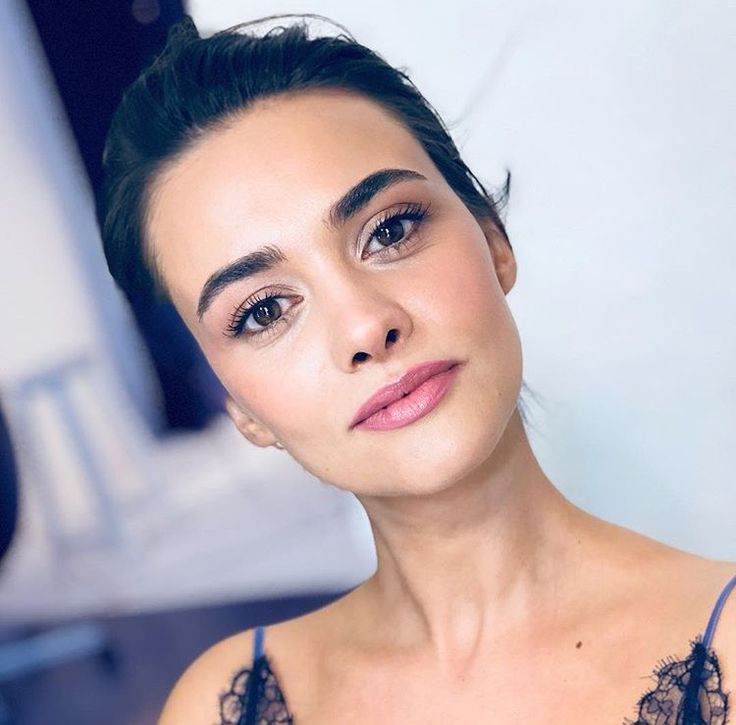 Hande Soral hot bikini