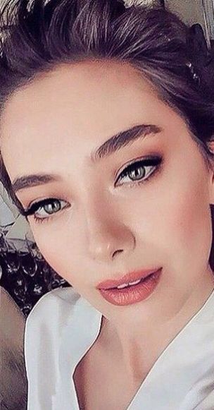 Neslihan Atagül looks xxx porn