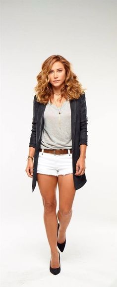 Burçin Terzioğlu poses hot images