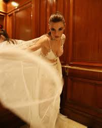 Yüsra Geyik poses hot xxx