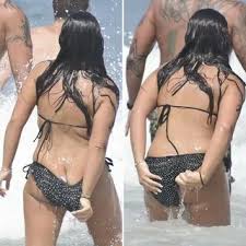 Melek Azad modeling bikini 