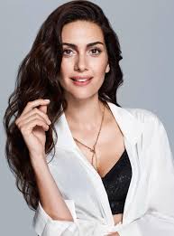 Bergüzar Korel smiles sex scenes