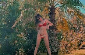 Aslı Bekiroğlu slut boobs