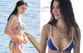 Burcu Özberk depicts fire xxx porn