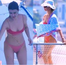 Beren Saat looks hot bikini