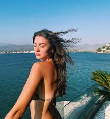 Burcu Özberk slut sex