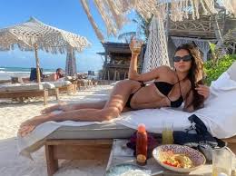 Merve Taşkın modeling hot xxx