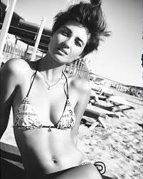 Tuba Büyüküstün slut boobs