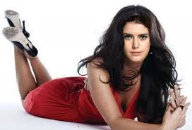 Beren Saat beautiful xxx