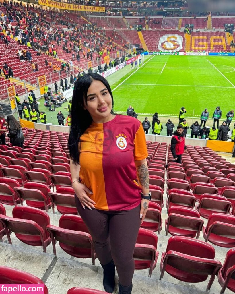 Melek Azad depicts fire nudes