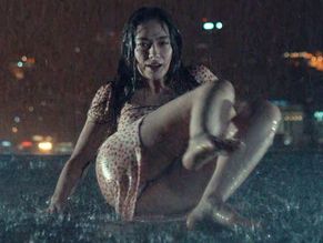 Neslihan Atagül beautiful ass