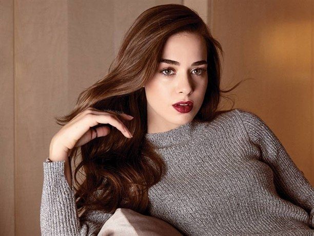 Bensu Soral beautiful pussy