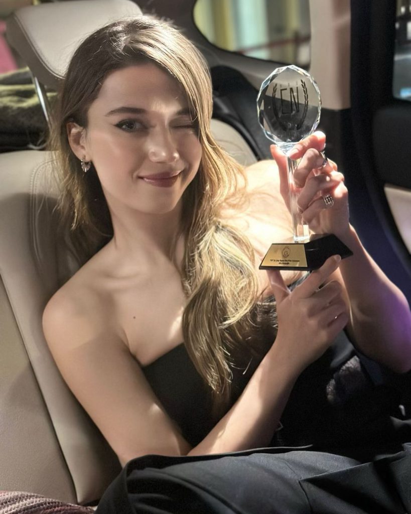 Afra Saraçoğlu nudes