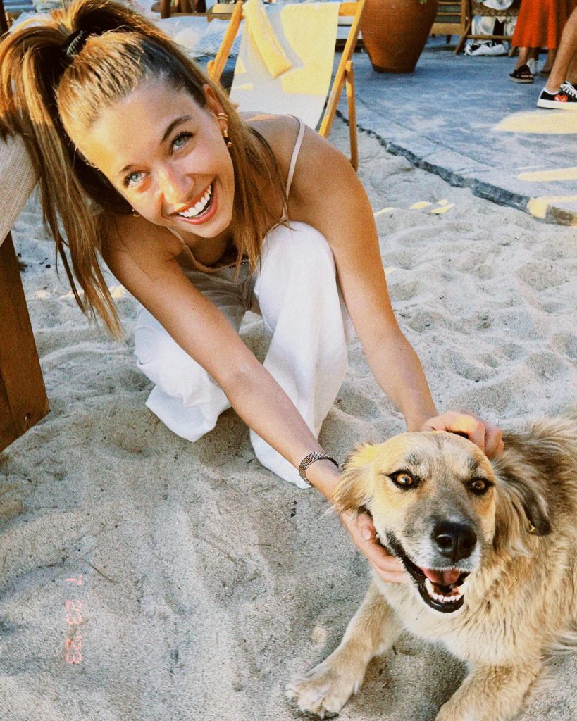 Afra Saraçoğlu poses xxx sex