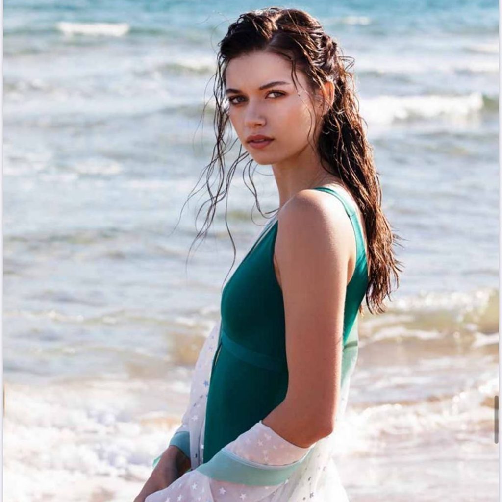 Afra Saraçoğlu xxx