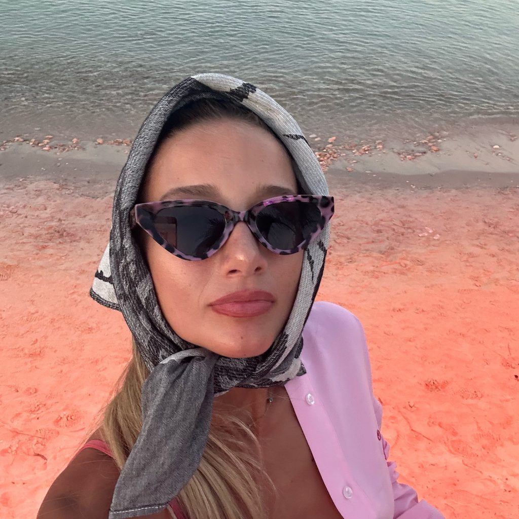 Aleyna Kalaycıoğlu ardent naked