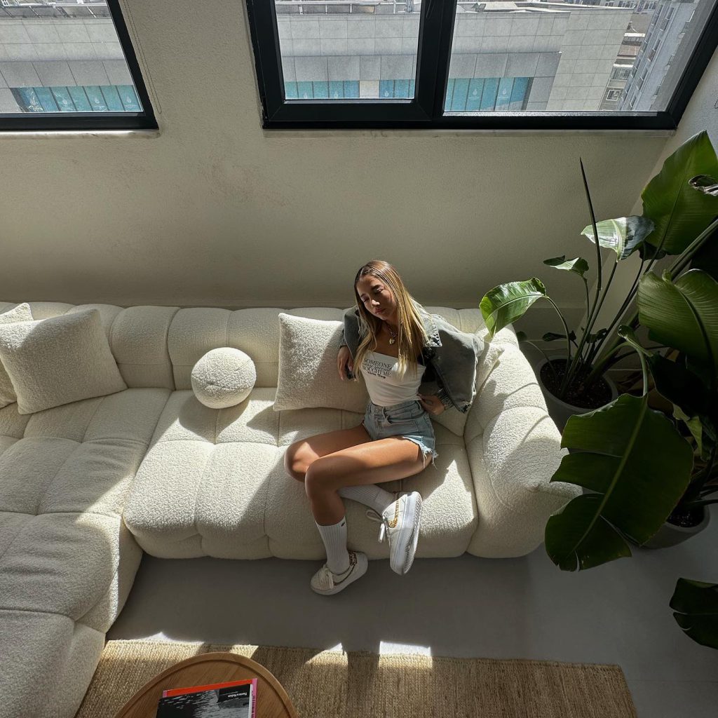 Aleyna Kalaycıoğlu beautiful sex