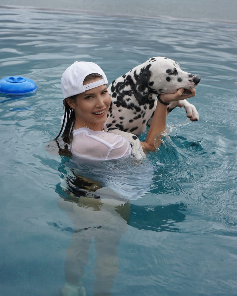 Aleyna Kalaycıoğlu depicts fire sex