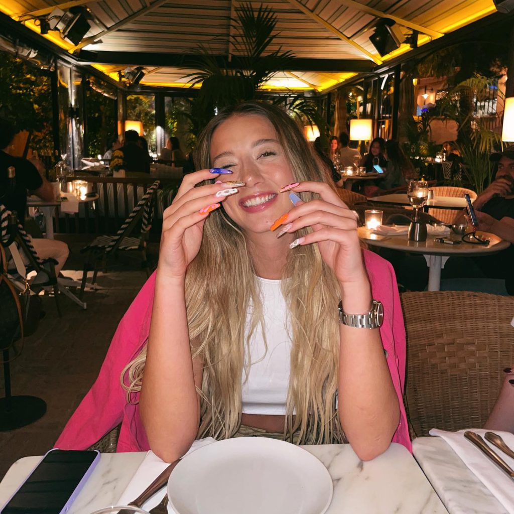 Aleyna Kalaycıoğlu fuck