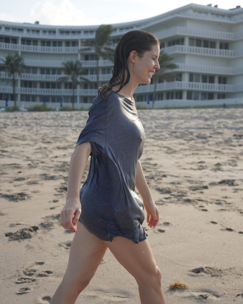 Aleyna Kalaycıoğlu looks nudes