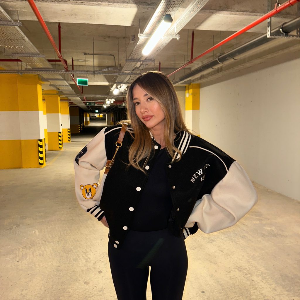 Aleyna Kalaycıoğlu modeling hot xxx