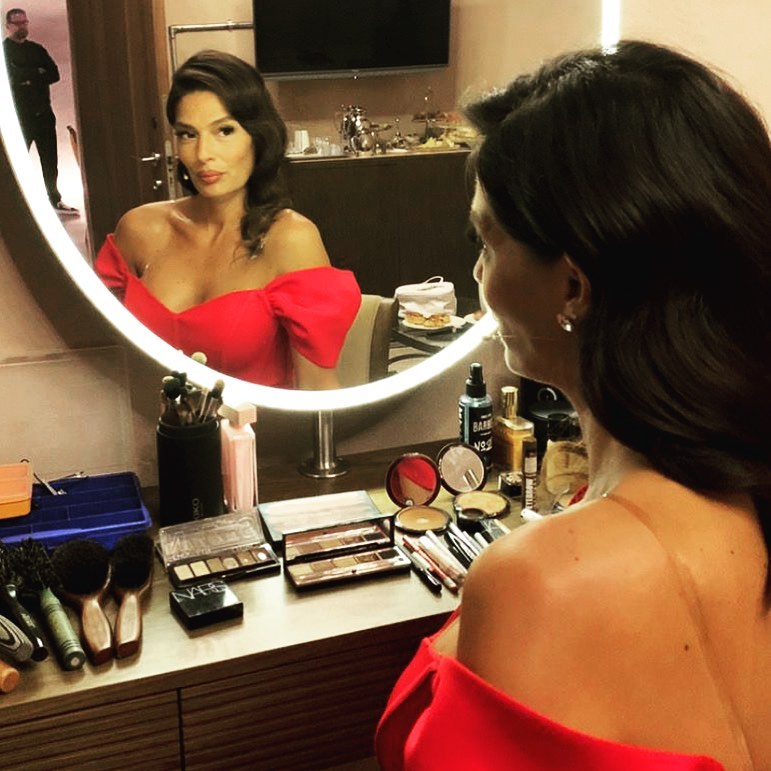 Asuman Krause ardent nudes