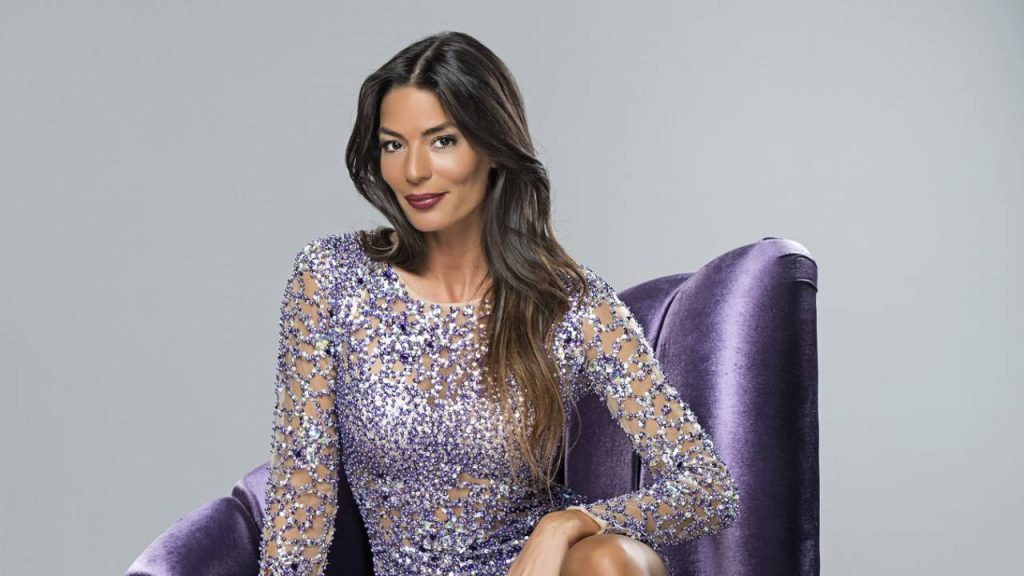 Asuman Krause modeling xxx porn