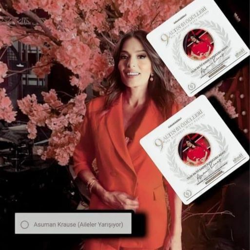 Asuman Krause smiles hot images