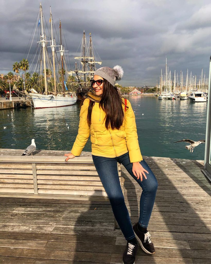 Bahar Candan hot photos