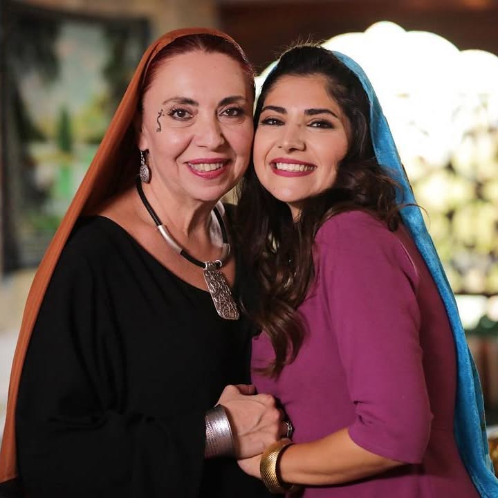 Bahar Candan looks sex