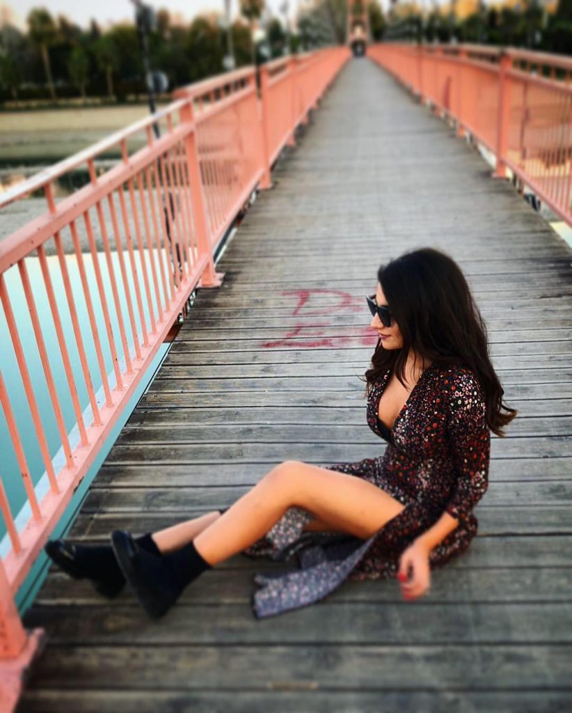 Bahar Candan looks xxx