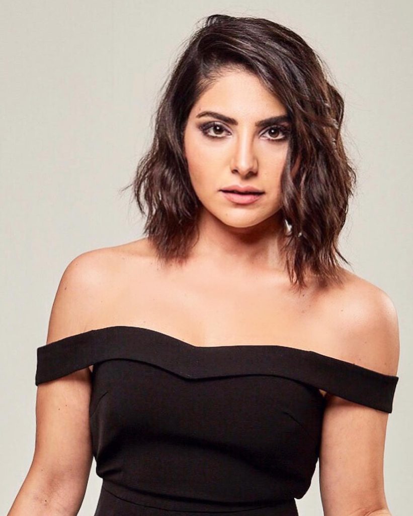 Bahar Candan looks xxx porn