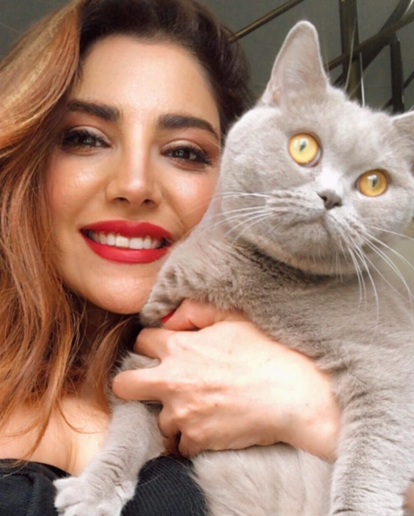 Bahar Candan modeling hot pics