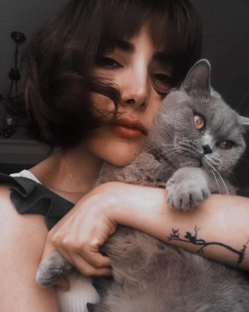 Bahar Candan modeling nude pics