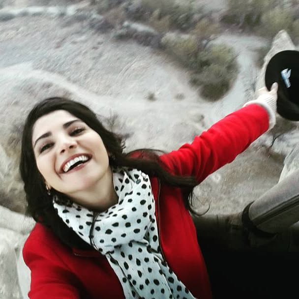 Bahar Candan smiles ass