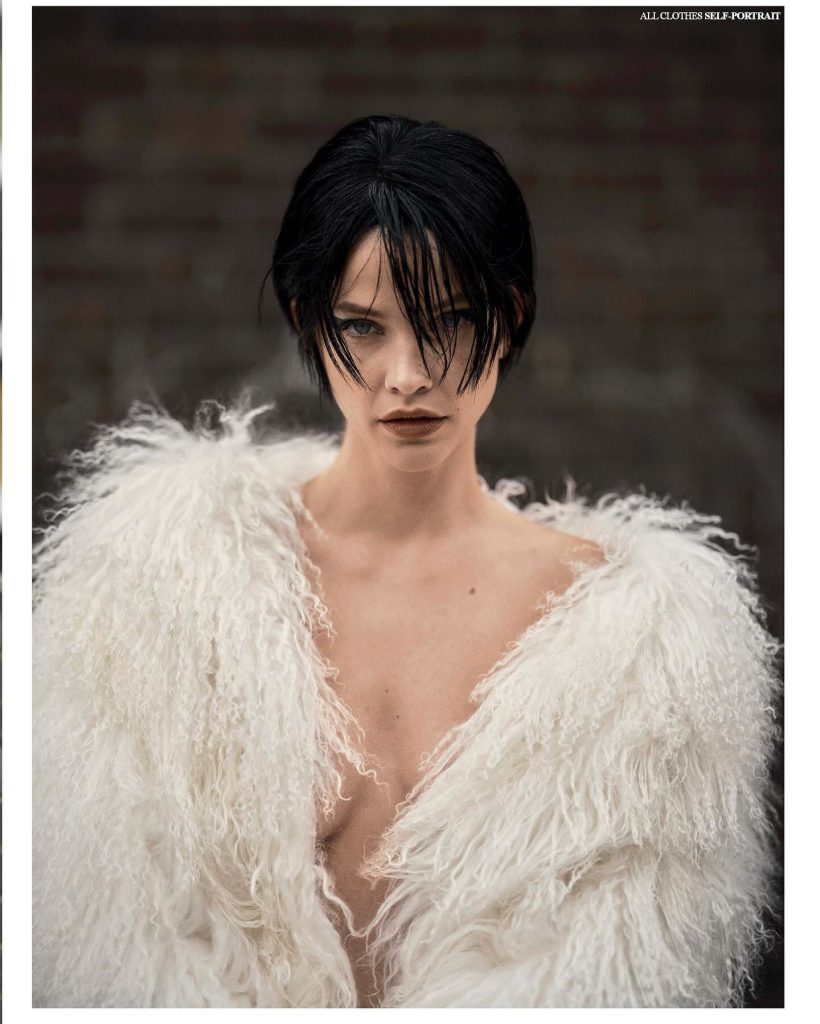 Barbara Palvin ardent ass