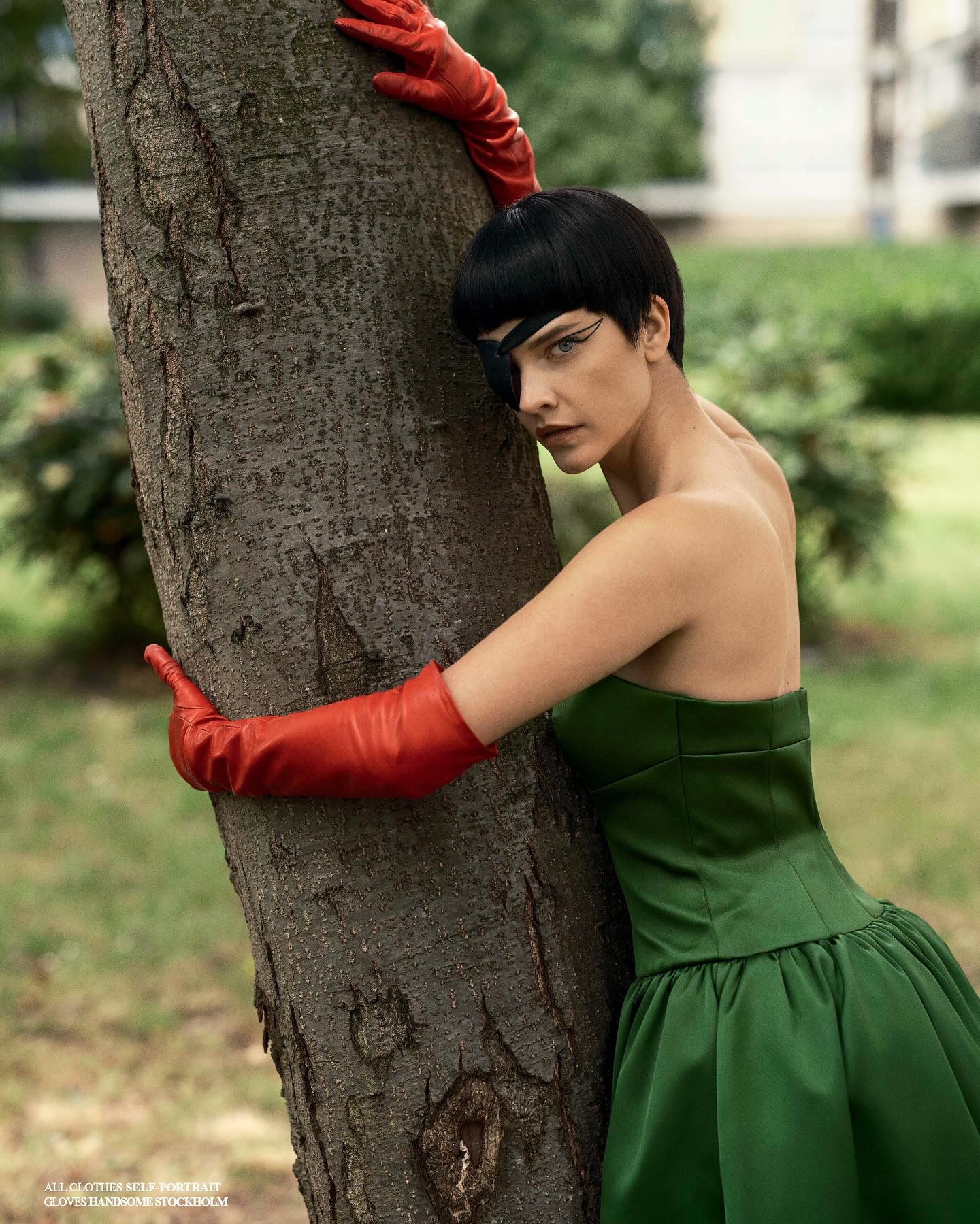 Çıplak Barbara Palvin Bikinili Külotsuz Sıcak Resimler